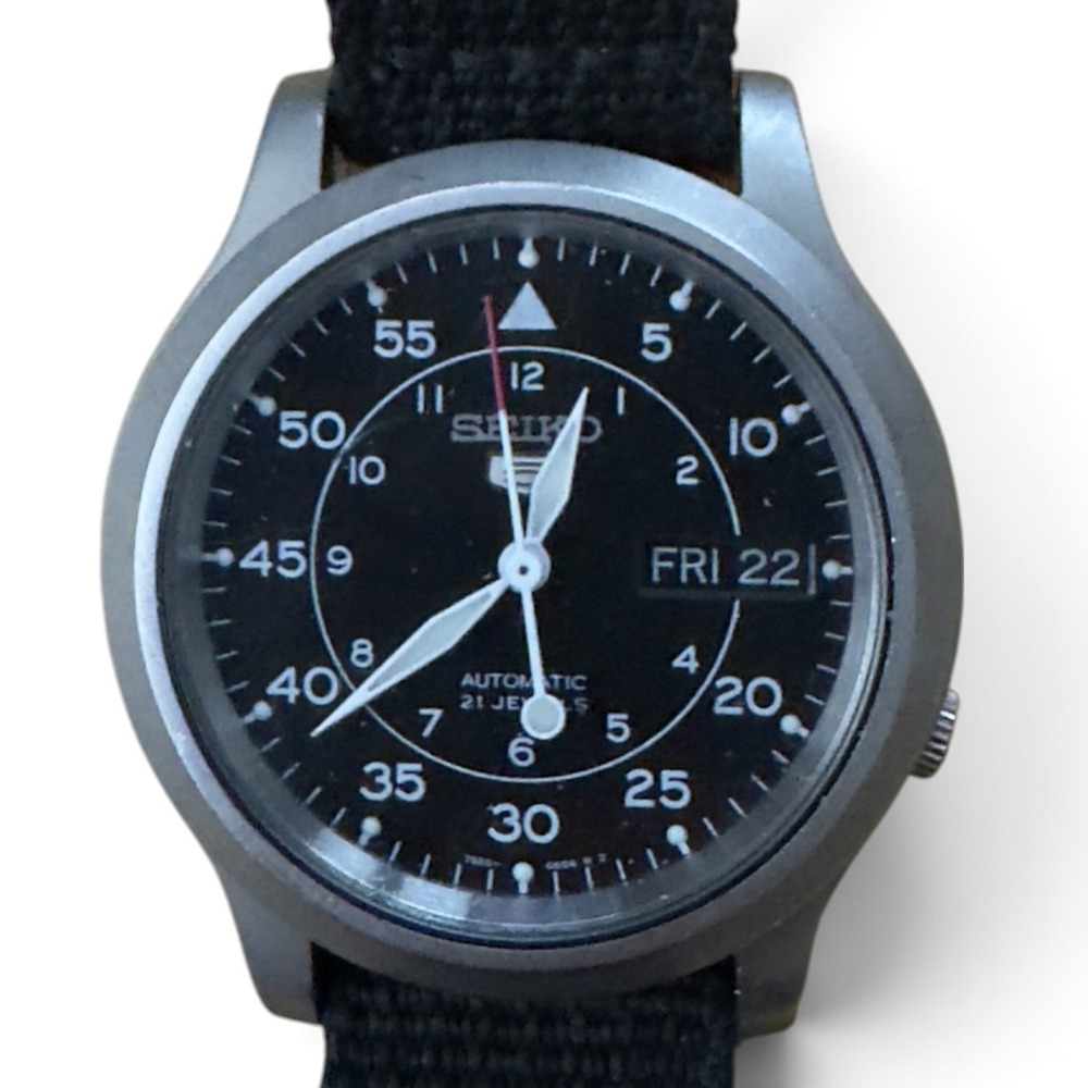 Seiko 5 Automatic 21 Jewels Black Dial Day Date Military Field Watch 7S26-02J0
